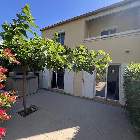 Grande 3 Ch Avec Piscine, Terrasse, Garage - Proche Holiday home *